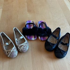 Bundle of size 5 baby shoes